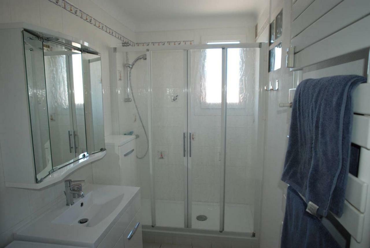 T2 50 M² Au Bord De Mer La Chaume Экстерьер фото